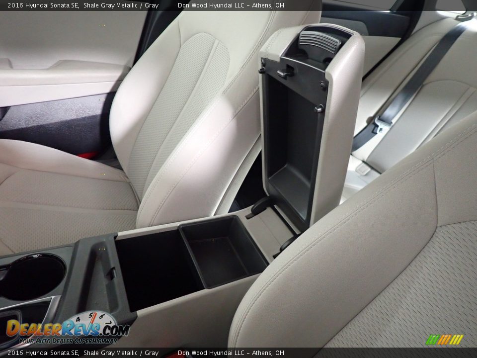 2016 Hyundai Sonata SE Shale Gray Metallic / Gray Photo #33