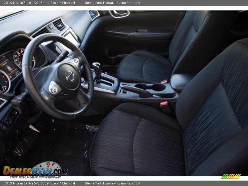 2019 Nissan Sentra SV Super Black / Charcoal Photo #3