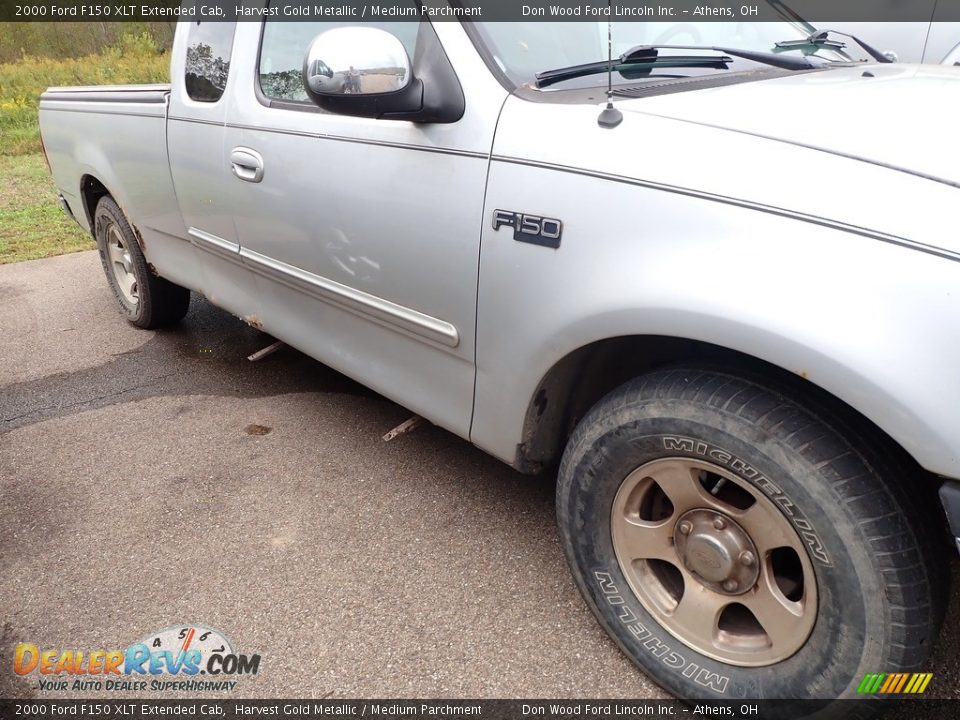 2000 Ford F150 XLT Extended Cab Harvest Gold Metallic / Medium Parchment Photo #3