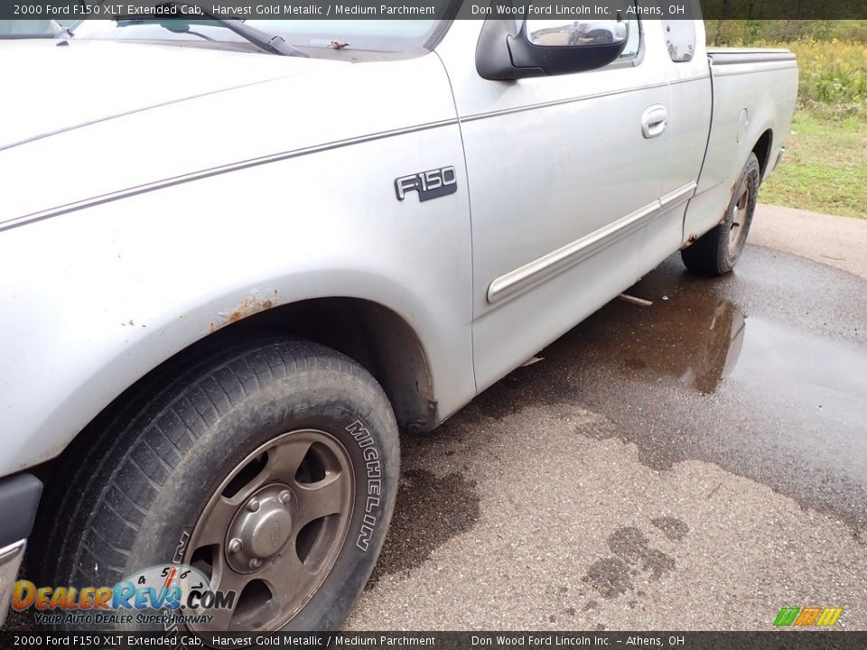 2000 Ford F150 XLT Extended Cab Harvest Gold Metallic / Medium Parchment Photo #8