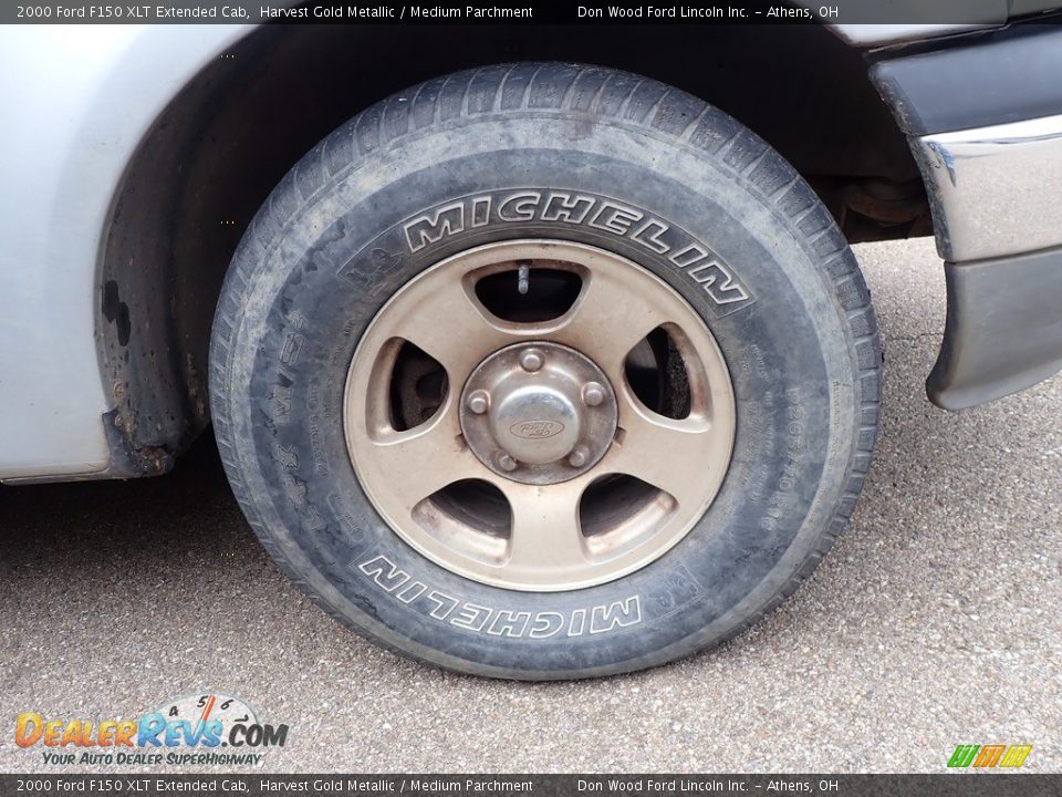 2000 Ford F150 XLT Extended Cab Harvest Gold Metallic / Medium Parchment Photo #13