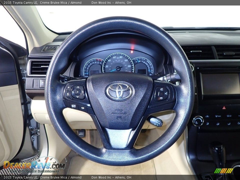 2015 Toyota Camry LE Creme Brulee Mica / Almond Photo #27