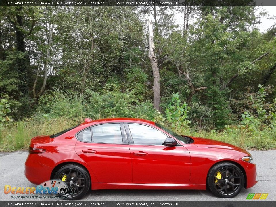 2019 Alfa Romeo Giulia AWD Alfa Rosso (Red) / Black/Red Photo #5