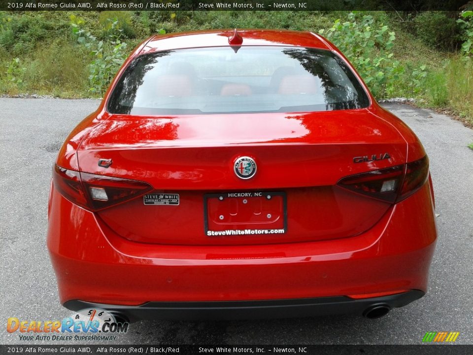 2019 Alfa Romeo Giulia AWD Alfa Rosso (Red) / Black/Red Photo #7