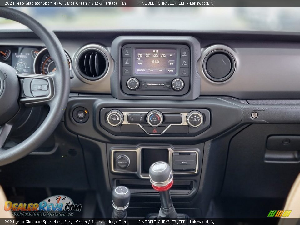 2021 Jeep Gladiator Sport 4x4 Sarge Green / Black/Heritage Tan Photo #10