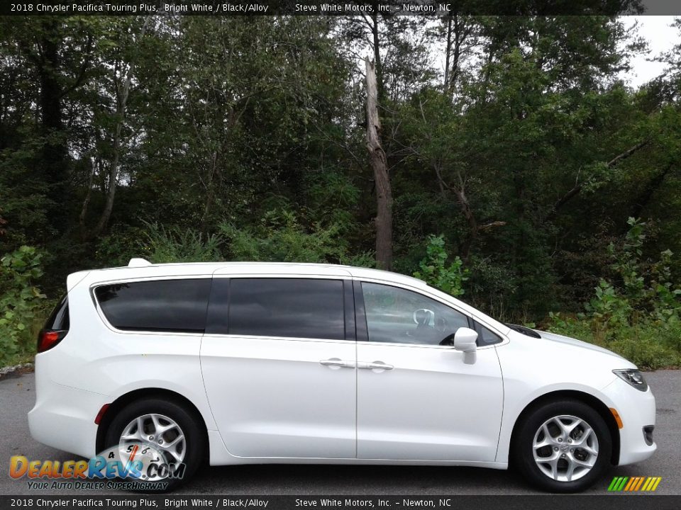 2018 Chrysler Pacifica Touring Plus Bright White / Black/Alloy Photo #5