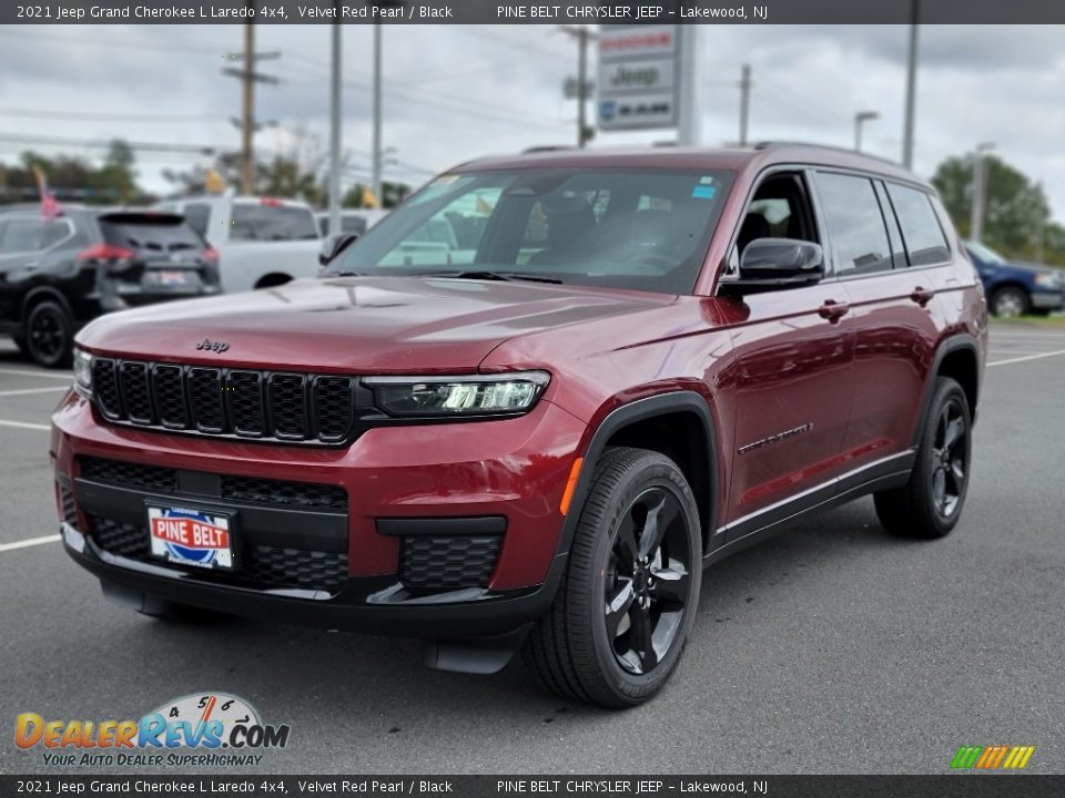 2021 Jeep Grand Cherokee L Laredo 4x4 Velvet Red Pearl / Black Photo #1