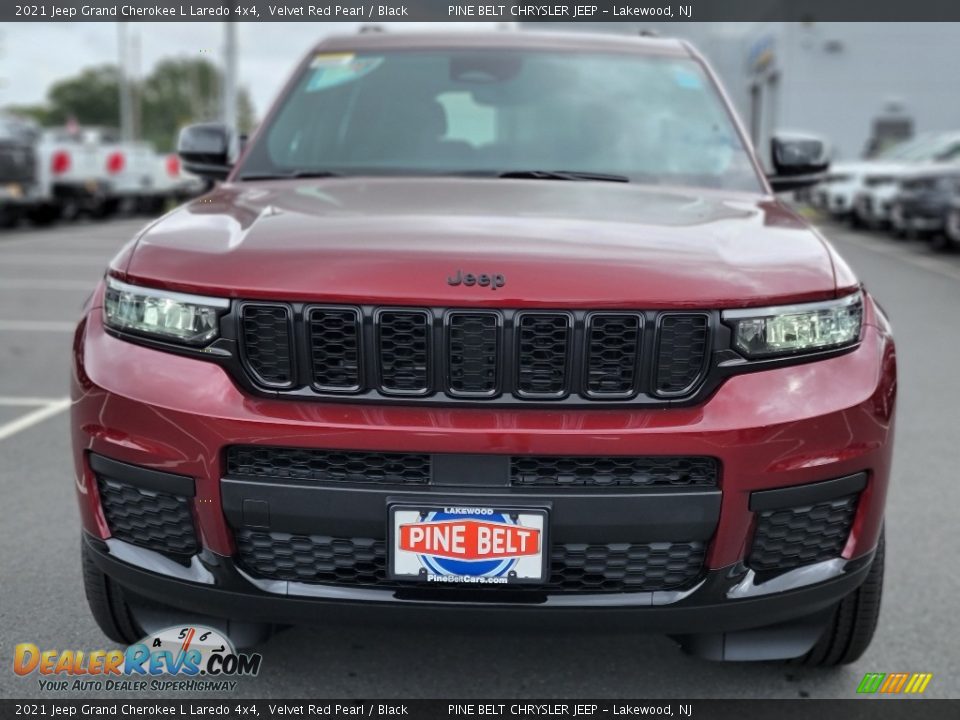 2021 Jeep Grand Cherokee L Laredo 4x4 Velvet Red Pearl / Black Photo #2