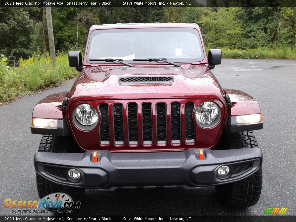 2021 Jeep Gladiator Mojave 4x4 Snazzberry Pearl / Black Photo #3