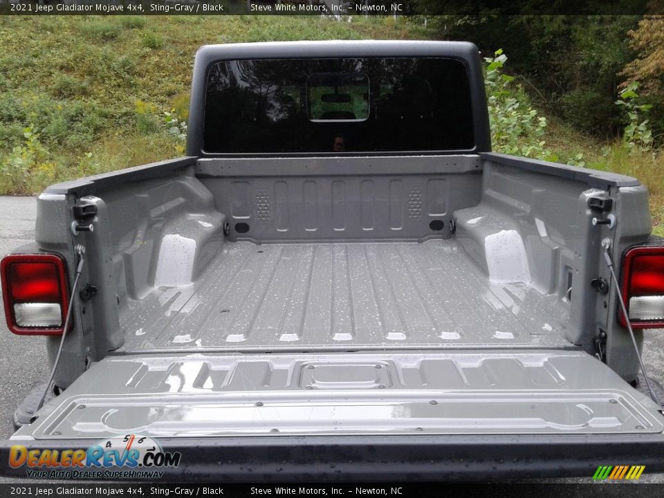 2021 Jeep Gladiator Mojave 4x4 Sting-Gray / Black Photo #8