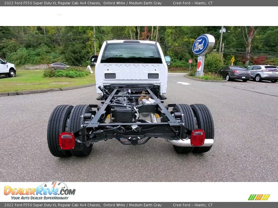2022 Ford F550 Super Duty XL Regular Cab 4x4 Chassis Oxford White / Medium Earth Gray Photo #6