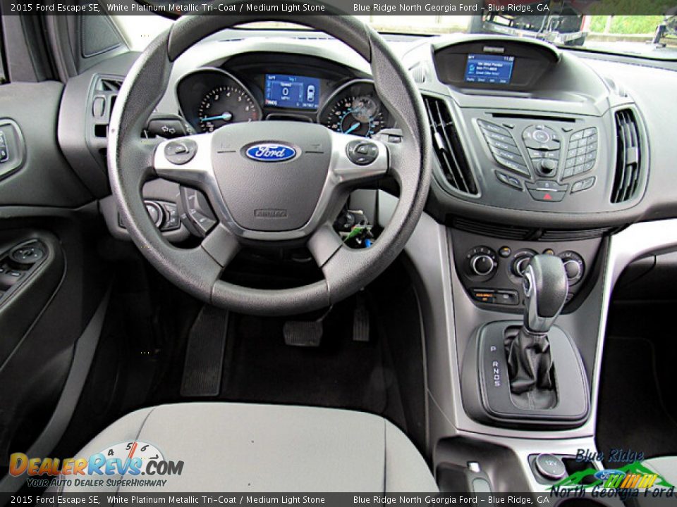 2015 Ford Escape SE White Platinum Metallic Tri-Coat / Medium Light Stone Photo #15