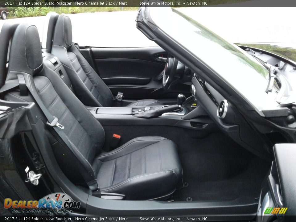 Front Seat of 2017 Fiat 124 Spider Lusso Roadster Photo #14