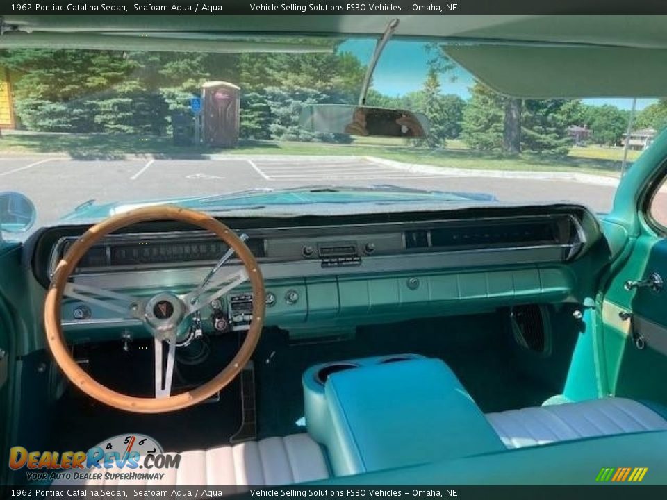 Dashboard of 1962 Pontiac Catalina Sedan Photo #2