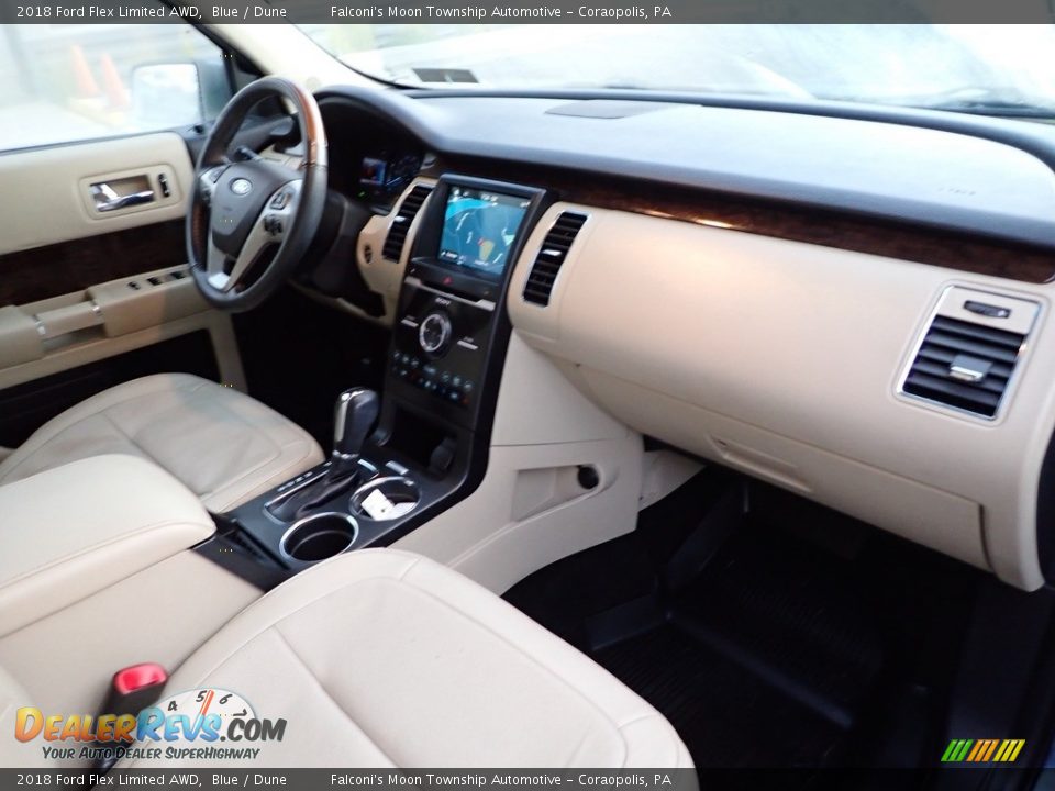 Dashboard of 2018 Ford Flex Limited AWD Photo #12