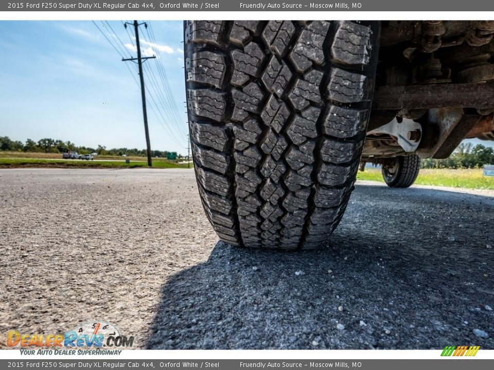 2015 Ford F250 Super Duty XL Regular Cab 4x4 Oxford White / Steel Photo #11