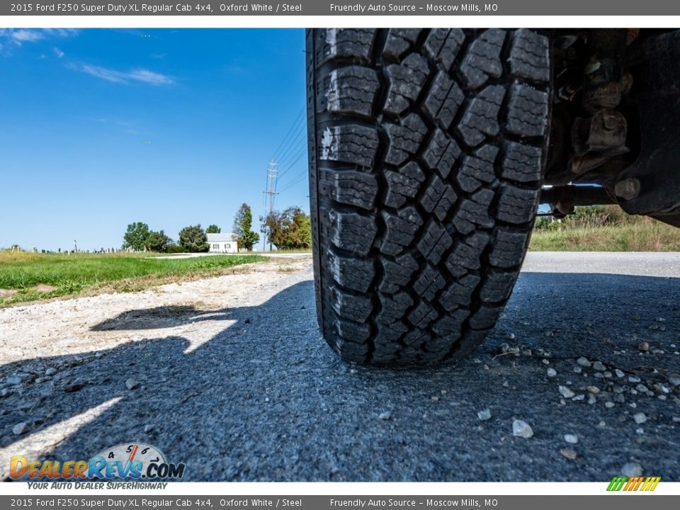 2015 Ford F250 Super Duty XL Regular Cab 4x4 Oxford White / Steel Photo #16