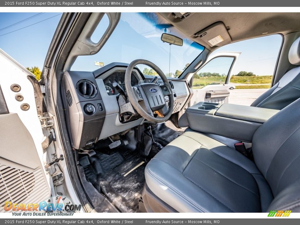 2015 Ford F250 Super Duty XL Regular Cab 4x4 Oxford White / Steel Photo #20