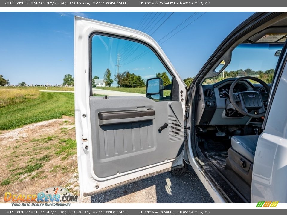 2015 Ford F250 Super Duty XL Regular Cab 4x4 Oxford White / Steel Photo #21