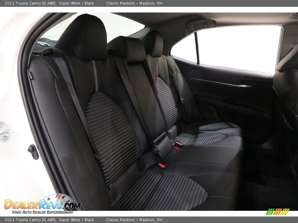 2021 Toyota Camry SE AWD Super White / Black Photo #15
