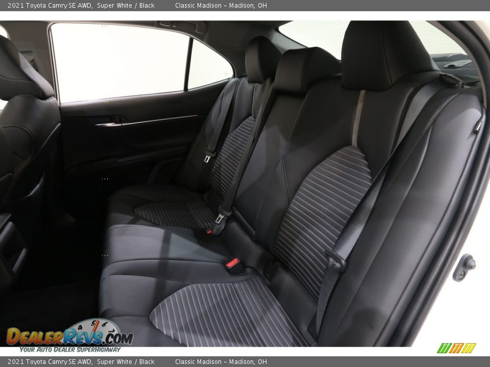 2021 Toyota Camry SE AWD Super White / Black Photo #16