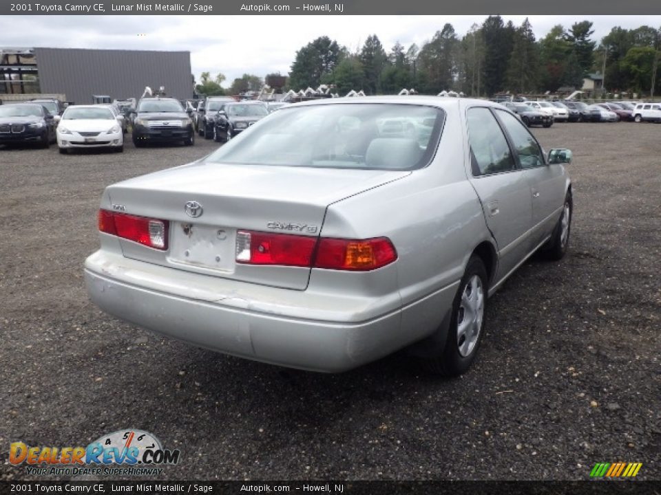 2001 Toyota Camry CE Lunar Mist Metallic / Sage Photo #5