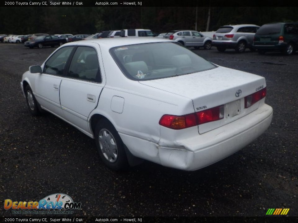 2000 Toyota Camry CE Super White / Oak Photo #4