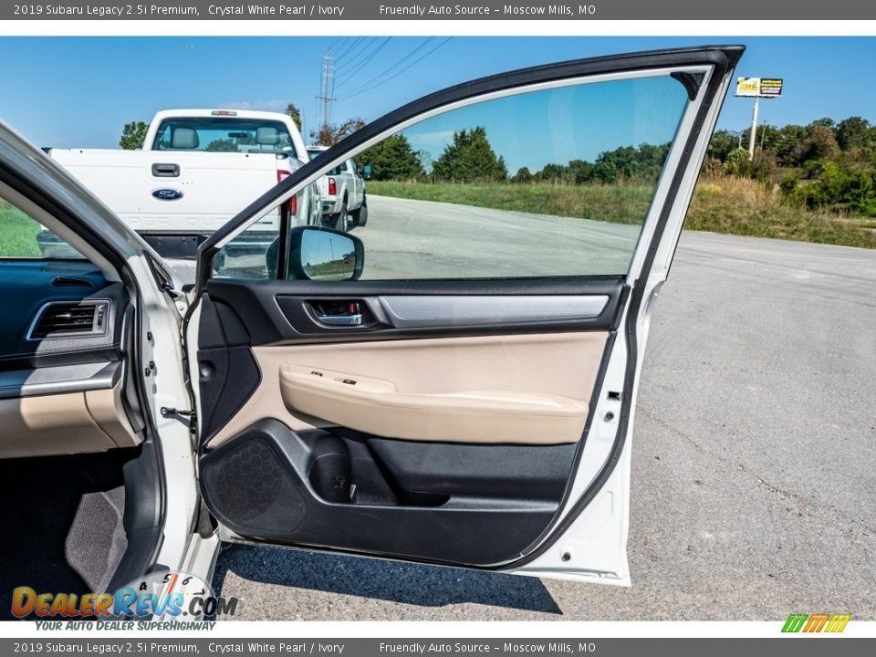 2019 Subaru Legacy 2.5i Premium Crystal White Pearl / Ivory Photo #20