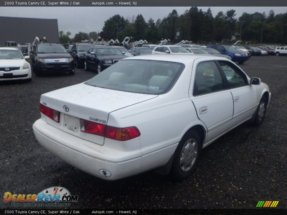 2000 Toyota Camry CE Super White / Oak Photo #6