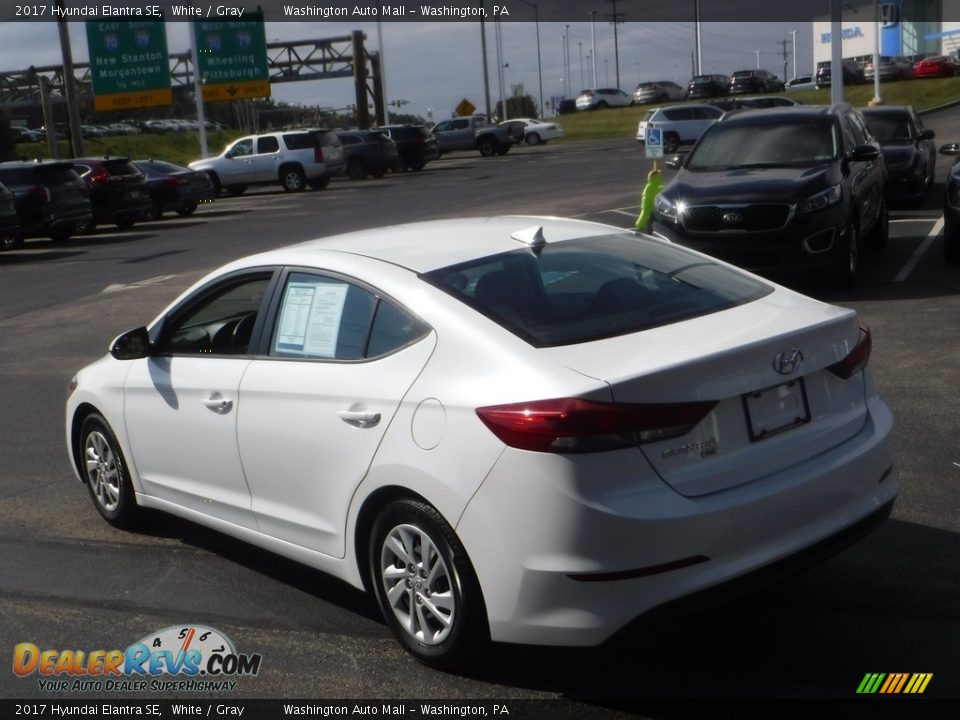 2017 Hyundai Elantra SE White / Gray Photo #7