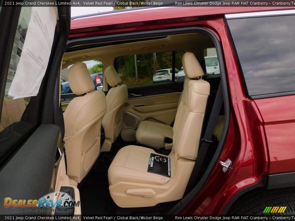 2021 Jeep Grand Cherokee L Limited 4x4 Velvet Red Pearl / Global Black/Wicker Beige Photo #12