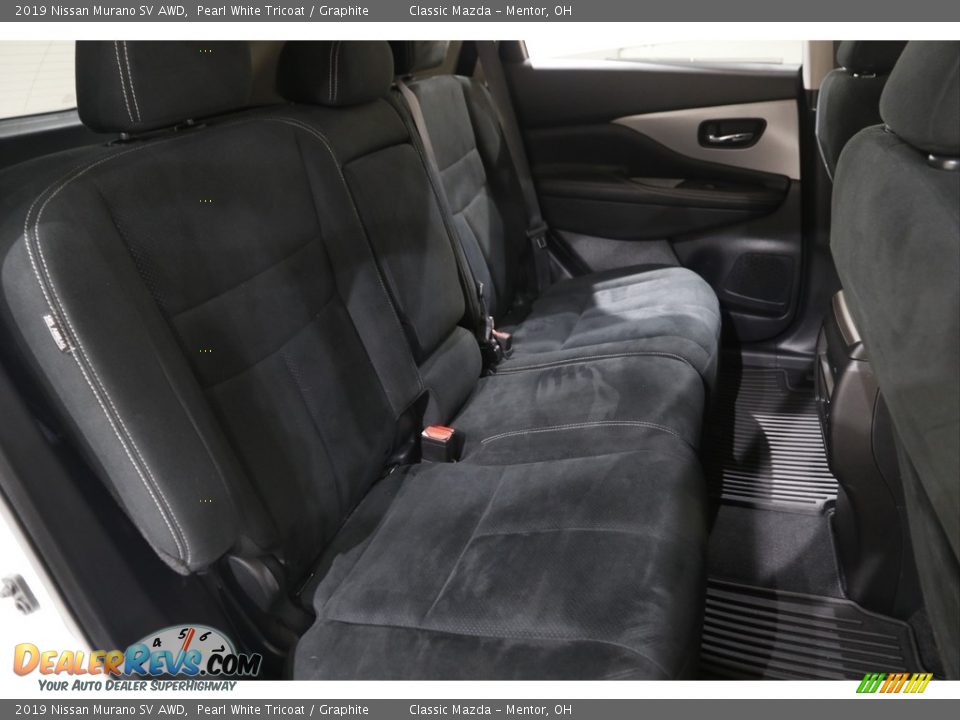 2019 Nissan Murano SV AWD Pearl White Tricoat / Graphite Photo #15