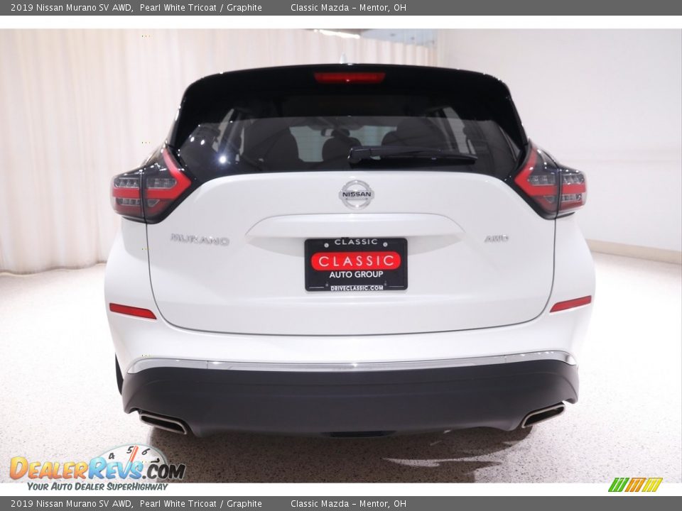 2019 Nissan Murano SV AWD Pearl White Tricoat / Graphite Photo #17