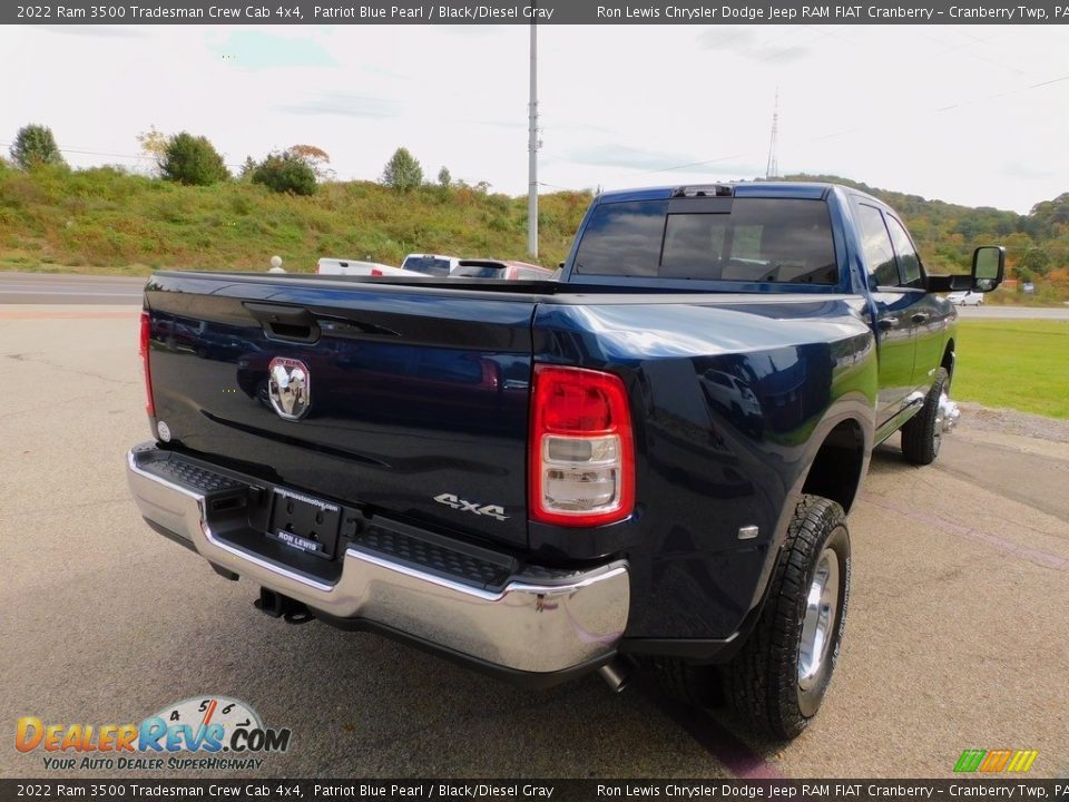 2022 Ram 3500 Tradesman Crew Cab 4x4 Patriot Blue Pearl / Black/Diesel Gray Photo #5