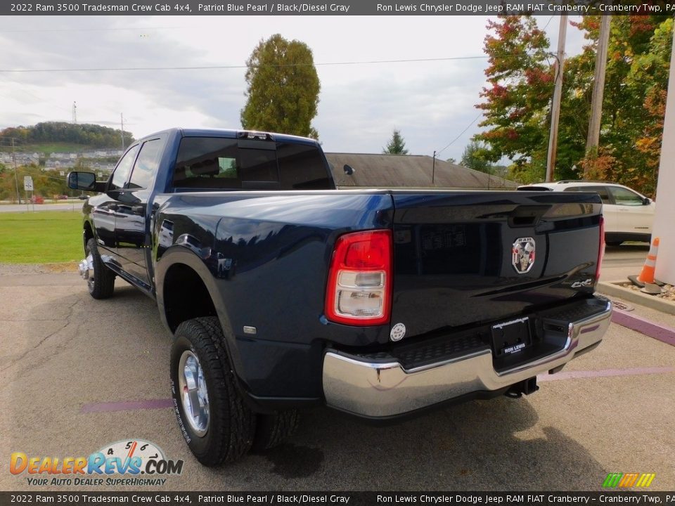 2022 Ram 3500 Tradesman Crew Cab 4x4 Patriot Blue Pearl / Black/Diesel Gray Photo #8