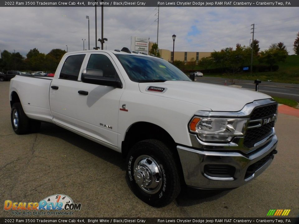 2022 Ram 3500 Tradesman Crew Cab 4x4 Bright White / Black/Diesel Gray Photo #3