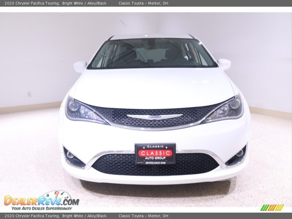 2020 Chrysler Pacifica Touring Bright White / Alloy/Black Photo #2
