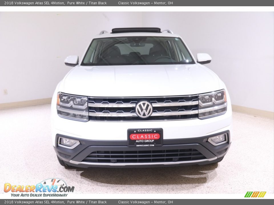 2018 Volkswagen Atlas SEL 4Motion Pure White / Titan Black Photo #2