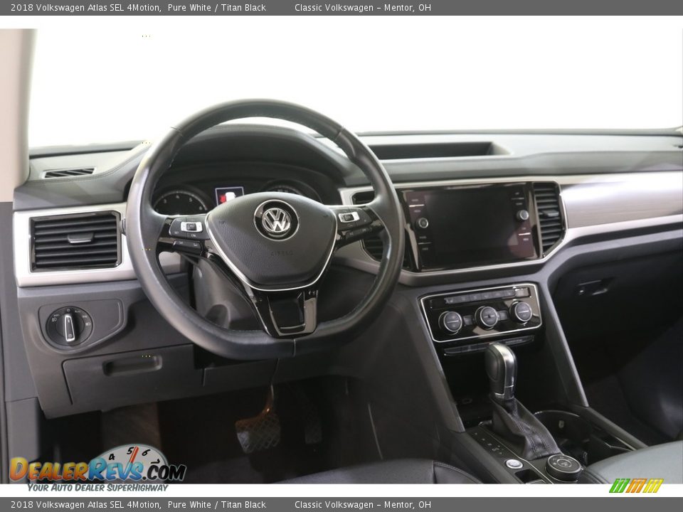 2018 Volkswagen Atlas SEL 4Motion Pure White / Titan Black Photo #6