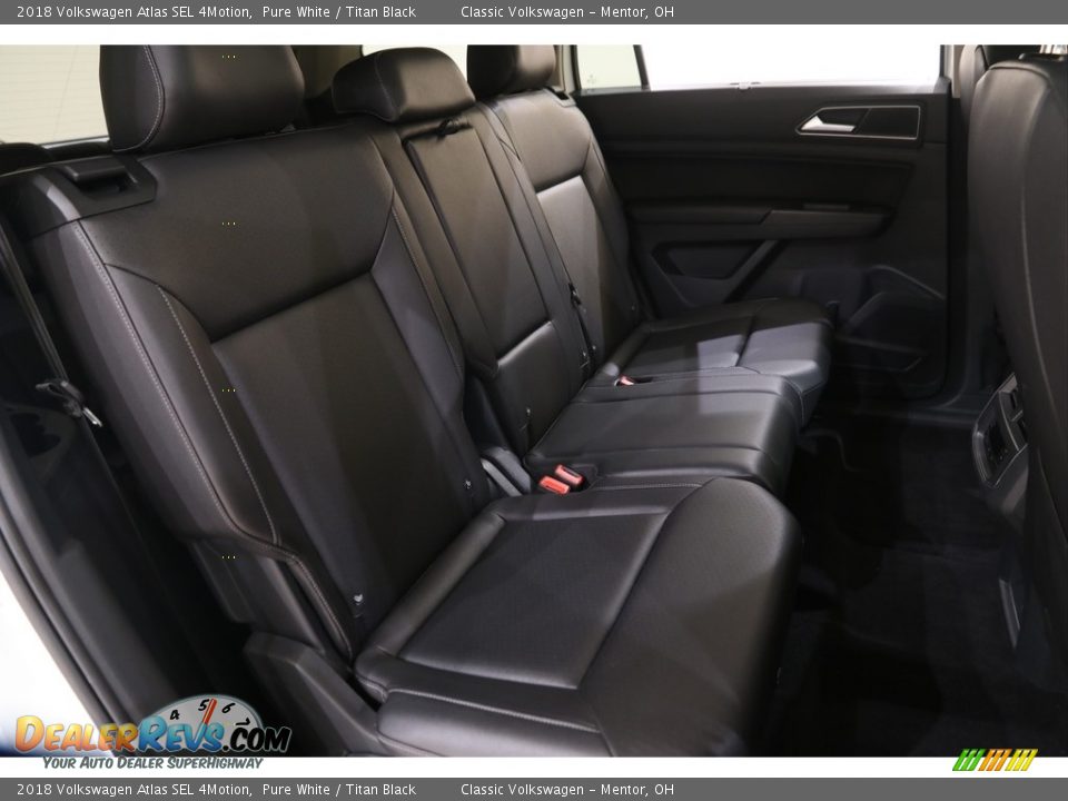 2018 Volkswagen Atlas SEL 4Motion Pure White / Titan Black Photo #14