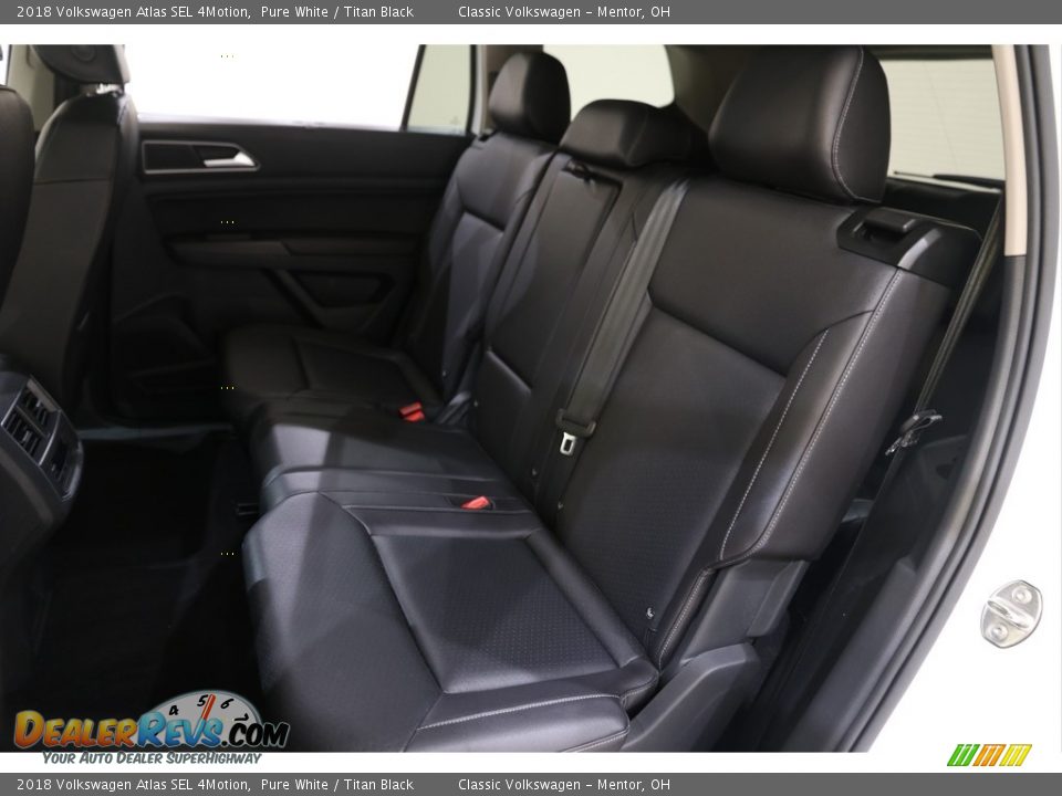 2018 Volkswagen Atlas SEL 4Motion Pure White / Titan Black Photo #15