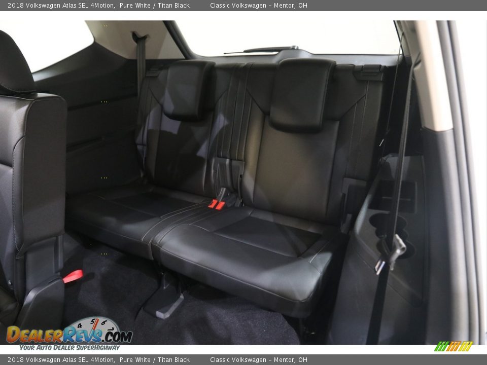 2018 Volkswagen Atlas SEL 4Motion Pure White / Titan Black Photo #16