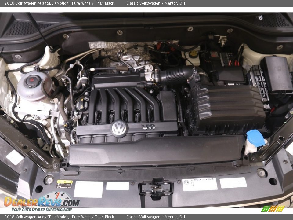 2018 Volkswagen Atlas SEL 4Motion Pure White / Titan Black Photo #18