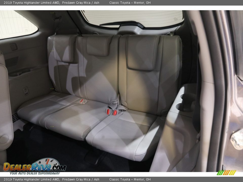2019 Toyota Highlander Limited AWD Predawn Gray Mica / Ash Photo #19
