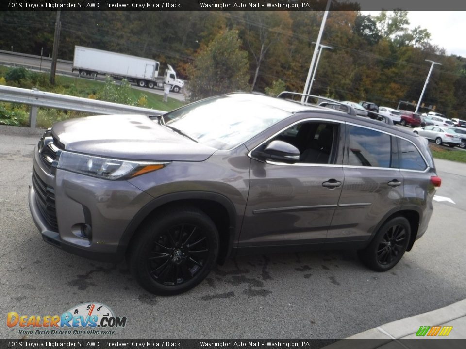 2019 Toyota Highlander SE AWD Predawn Gray Mica / Black Photo #14