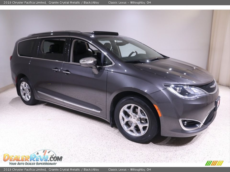 2019 Chrysler Pacifica Limited Granite Crystal Metallic / Black/Alloy Photo #1