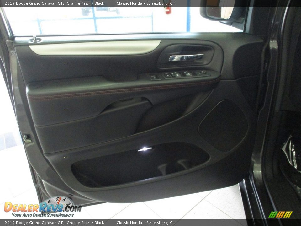 2019 Dodge Grand Caravan GT Granite Pearl / Black Photo #26