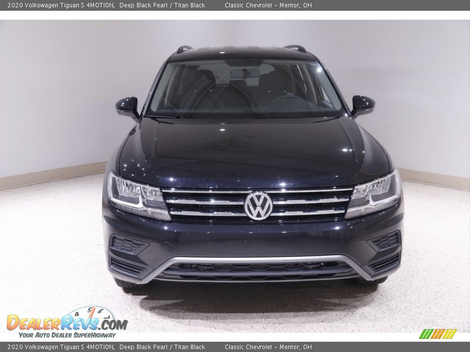 2020 Volkswagen Tiguan S 4MOTION Deep Black Pearl / Titan Black Photo #2