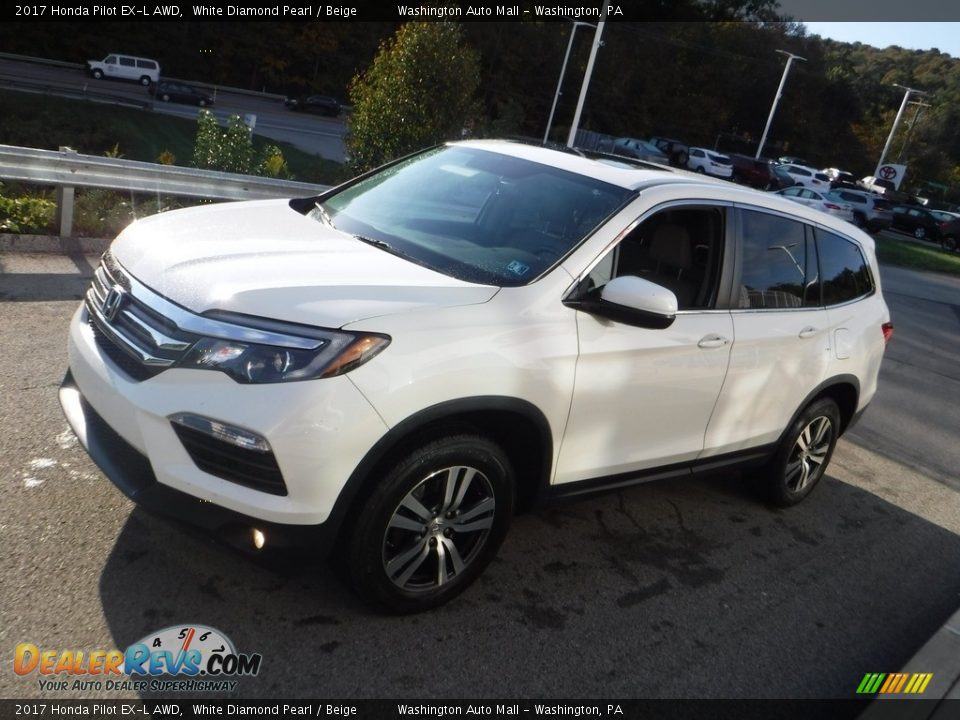 2017 Honda Pilot EX-L AWD White Diamond Pearl / Beige Photo #11