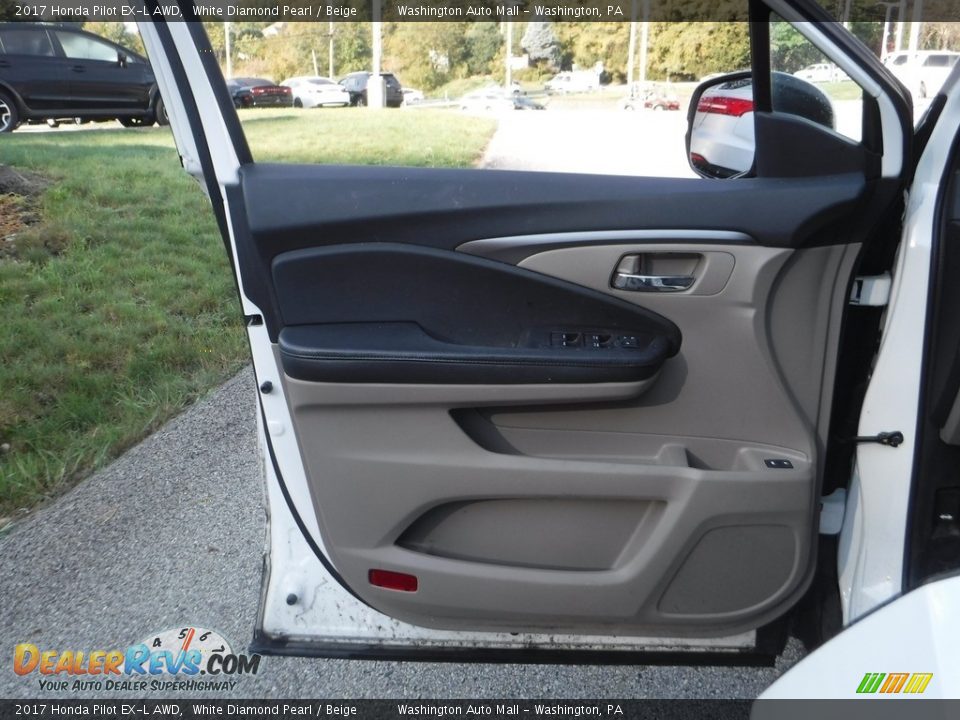2017 Honda Pilot EX-L AWD White Diamond Pearl / Beige Photo #18